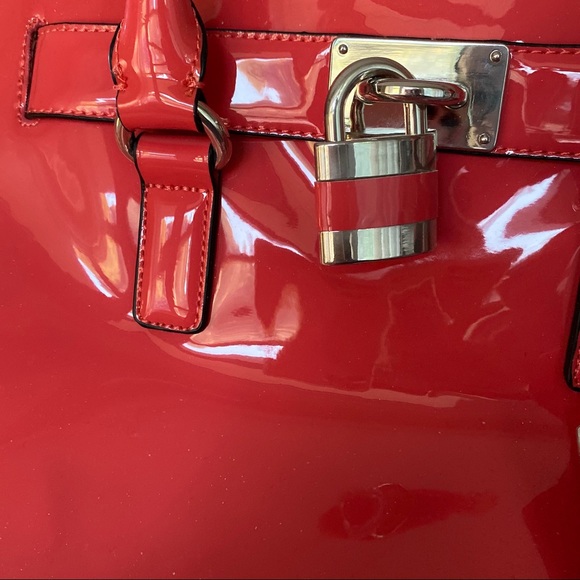 New Le Chateau Handbag - Picture 7 of 11